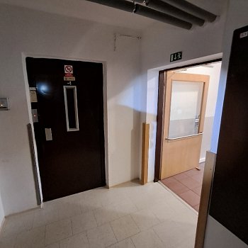 Rekonstrukce výtahů v Domově pro seniory na ul. Lískovecká ve Frýdku-Místku
